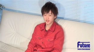 C1001579 ＜カワイイ系童顔男子のスカウトに大成功！＞