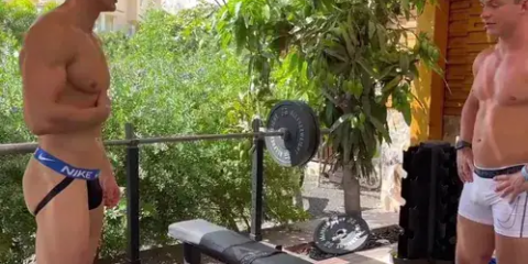 Melvin Moore and TheSexyPT workout naked