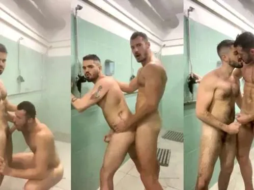 Andres Model and William Ruas fuck in shower