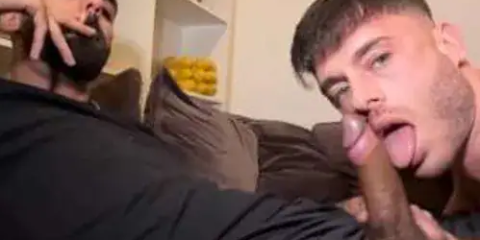Karim Yoav fucks Manuel Reyes