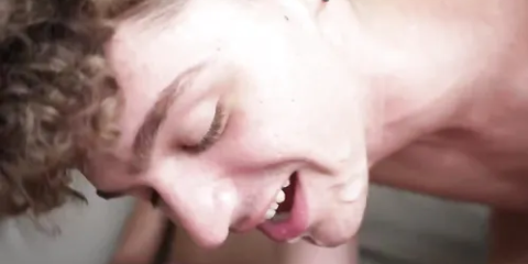 CreamyGorilla, CreamyRowan, Rawr_ItsBen, and WazGod121 – blowjobs lead to Ben getting a facial