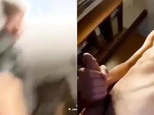 Cute tiktoker (Zeneli Arber) jerks off