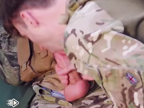 Lucian Beaumont and William Buchanan blowjob in the trenches – TwinkTwins